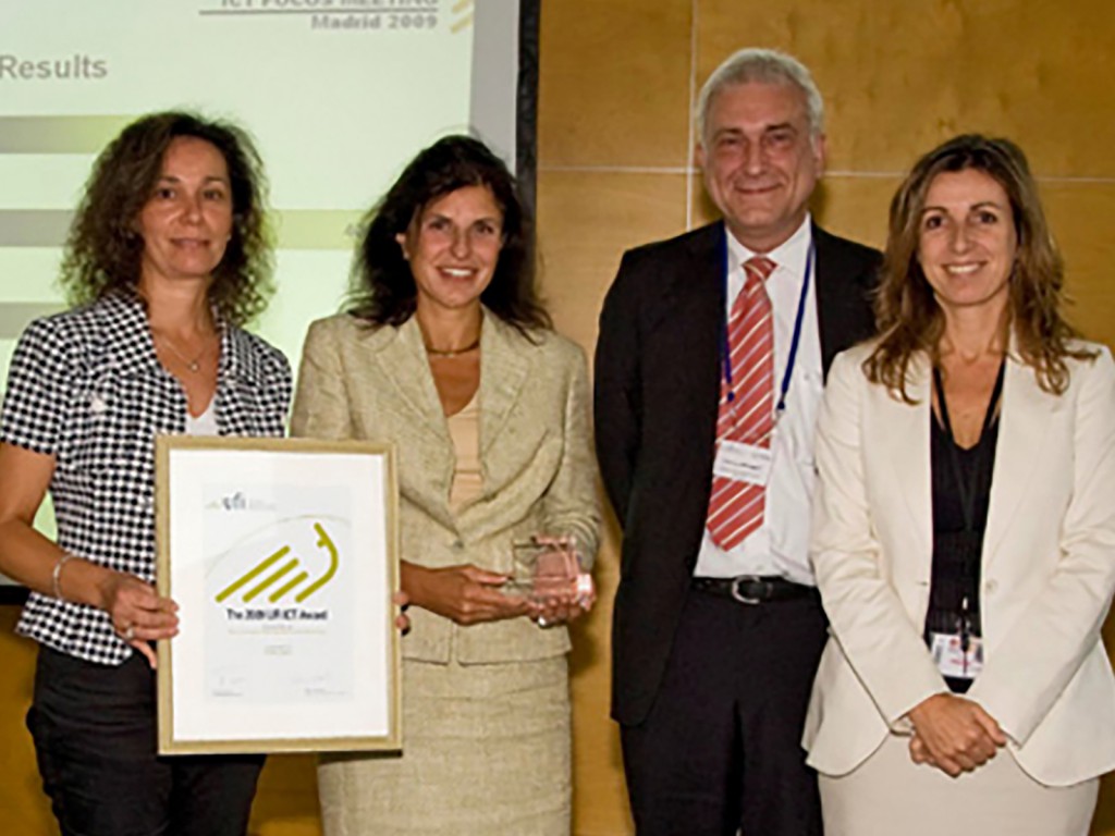 Rosa Lopez (IFEMA), Maria Martinez Garcia (IFEMA), and Marcela Lupi (IFEMA) received the UFI ICT award from UFI ICT Committee Chair Werner Krabec.